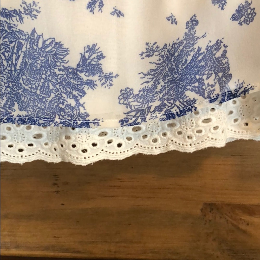 Dress - Picture 5 of 7